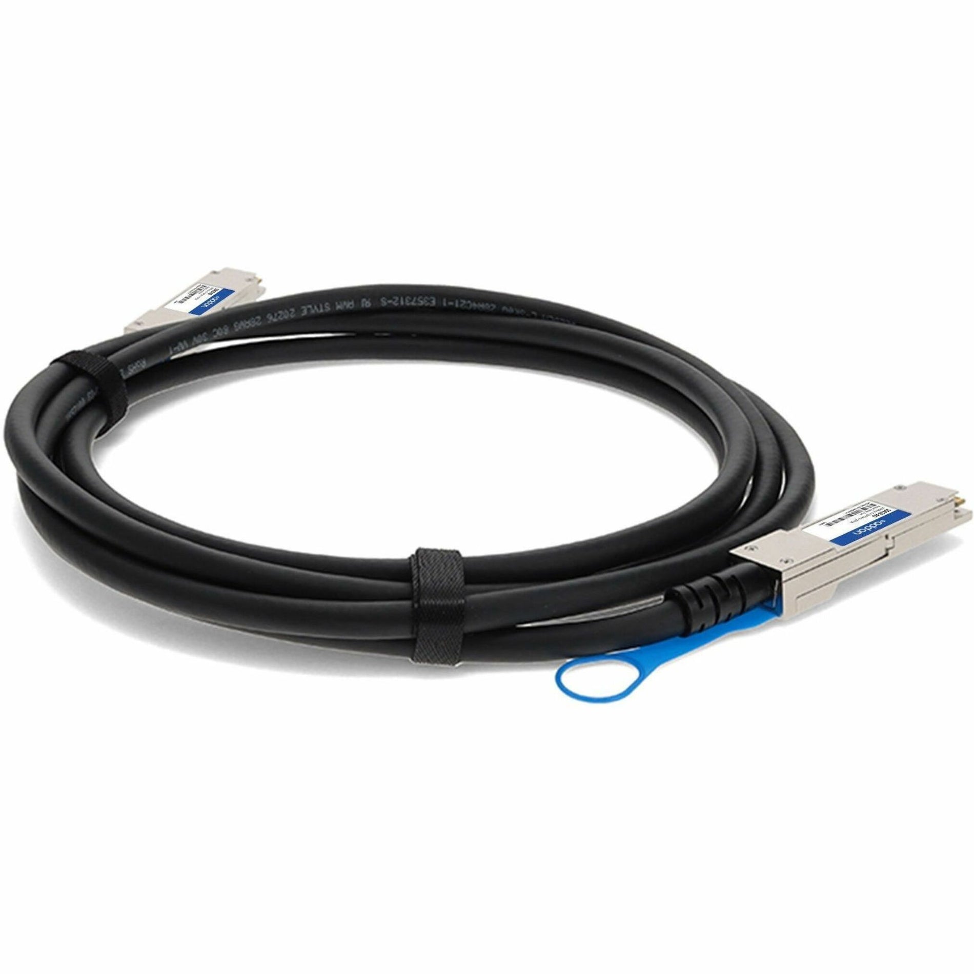 Perspective view emphasizing the robust construction of the QSFP28 cable-alternate-image5