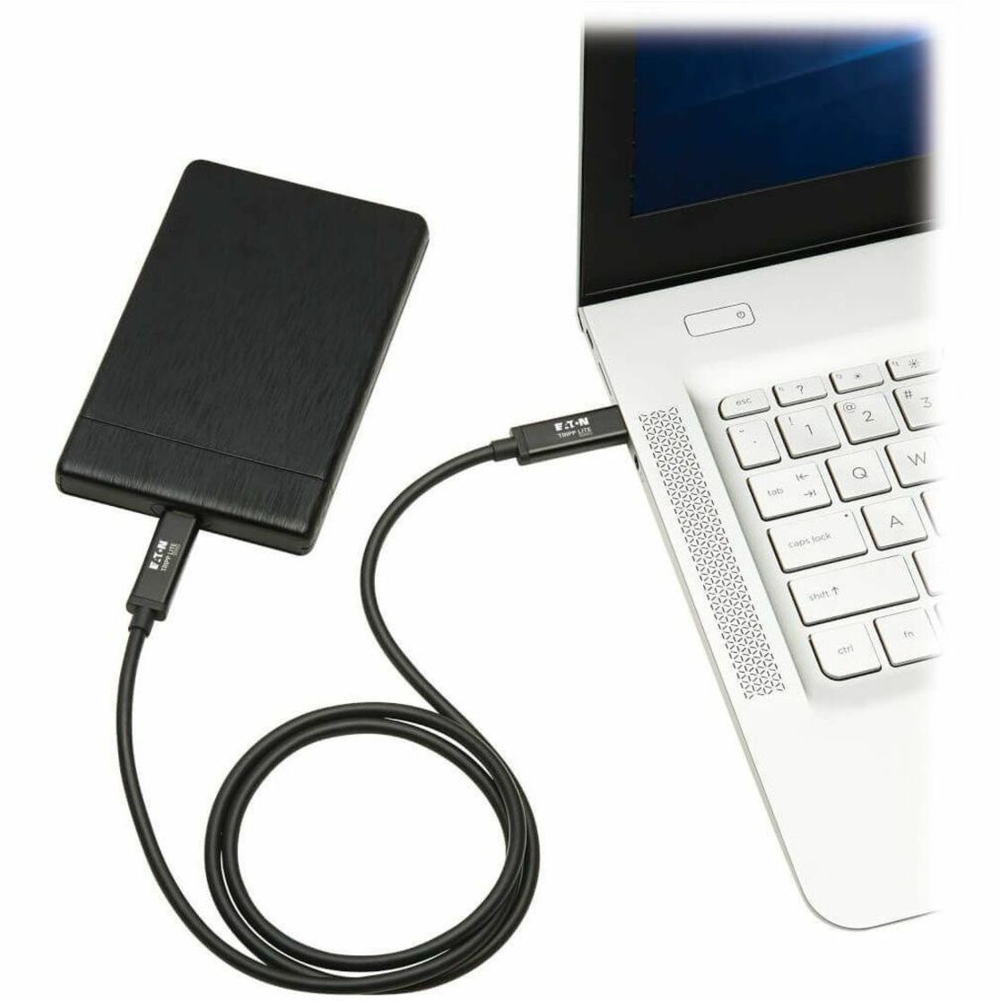 Thunderbolt 3 cable connecting laptop to external storage device-alternate-image4