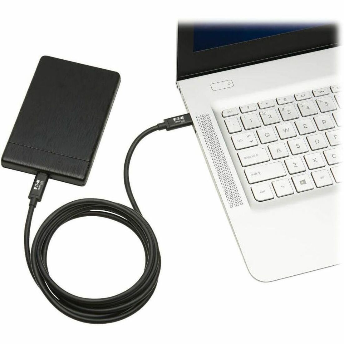 Thunderbolt 3 cable connecting laptop to external storage device-alternate-image4