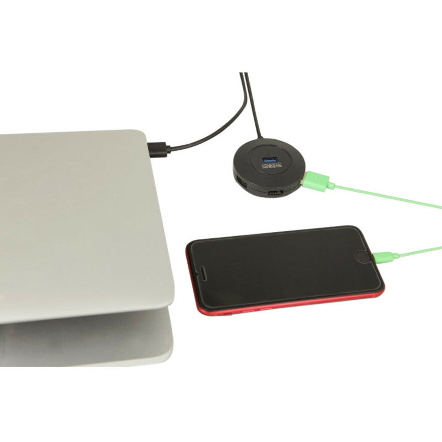 Urban Factory USB hub connecting multiple devices including laptop and smartphone-alternate-image6