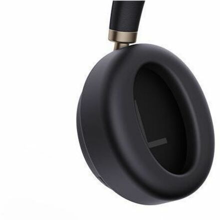 Close-up view of Yealink BH76 Plus ear cushion design-alternate-image5