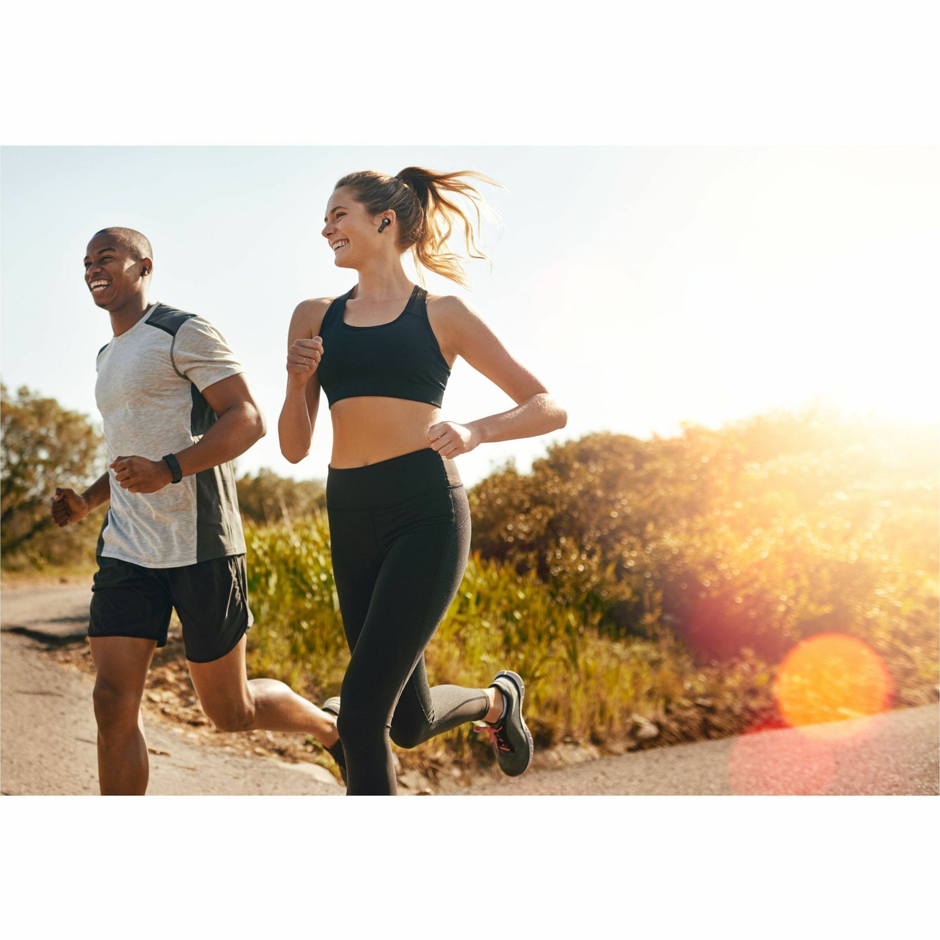 People jogging while wearing Creative Aurvana Ace earbuds-alternate-image12