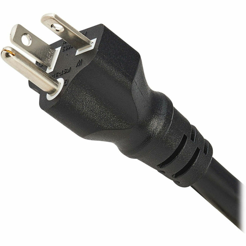 Close-up of SmartPro UPS NEMA 5-20P power plug