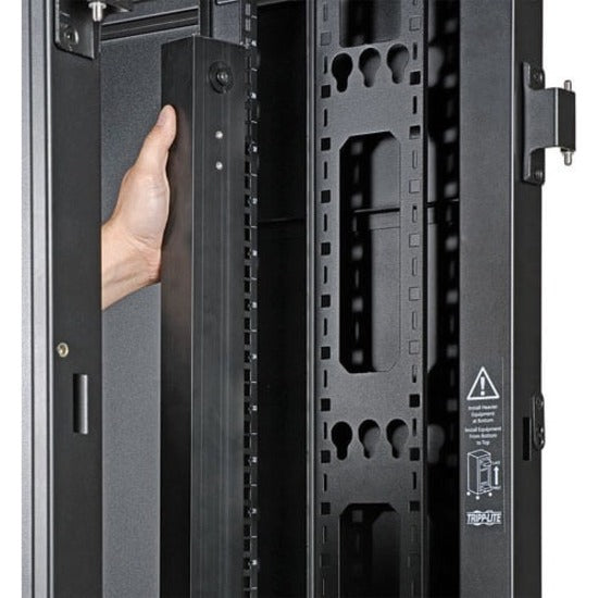 Close-up of PDU rack mounting mechanism and installation-alternate-image4