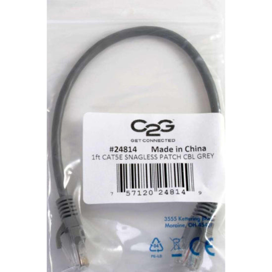 Product label showing C2G Cat5e cable specifications and barcode