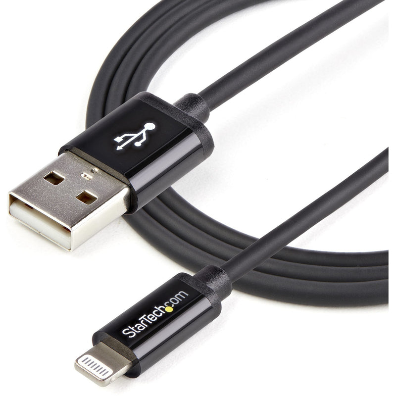 Full length view of StarTech.com Lightning to USB cable showing cable flexibility and both connectors