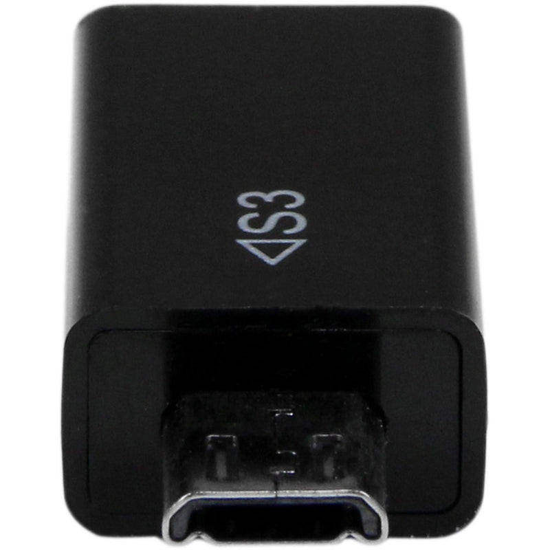 Detailed view of StarTech.com MHL adapter's Micro USB port interface