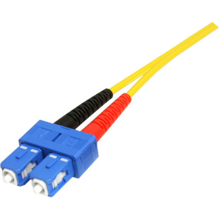 Câble de raccordement fibre monomode duplex StarTech.com SMFIBLCSC7 7m LC-SC Ignifuge Résistant à la Corrosion Jaune