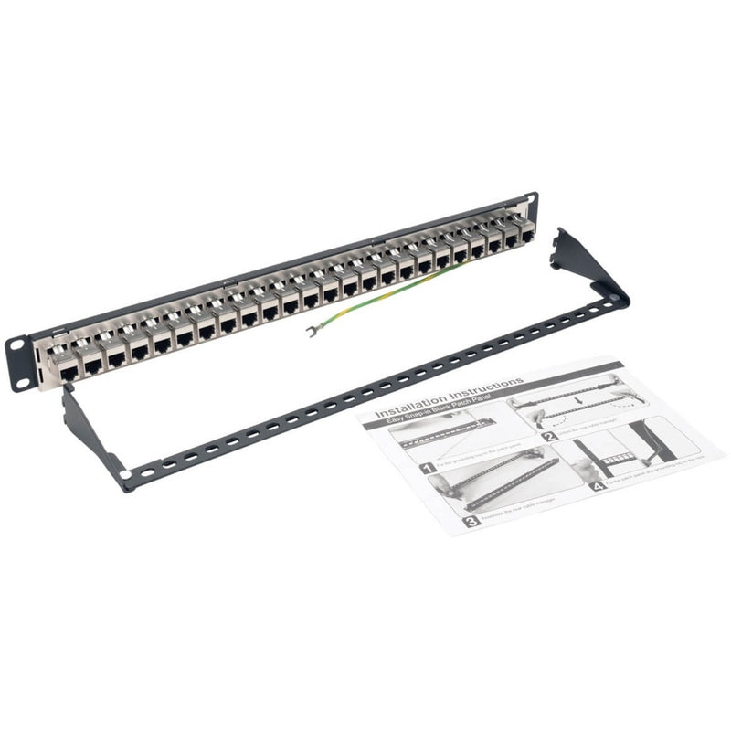 Complete package contents including patch panel, mounting hardware, and installation instructions