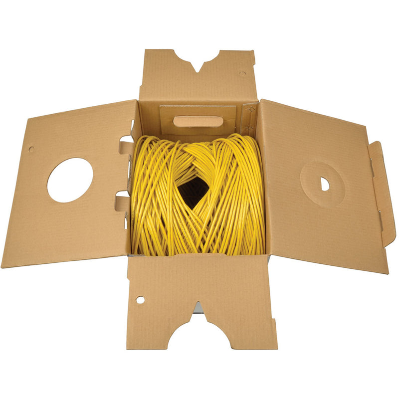 Open box view of Cat5e cable showing packaging design for easy access