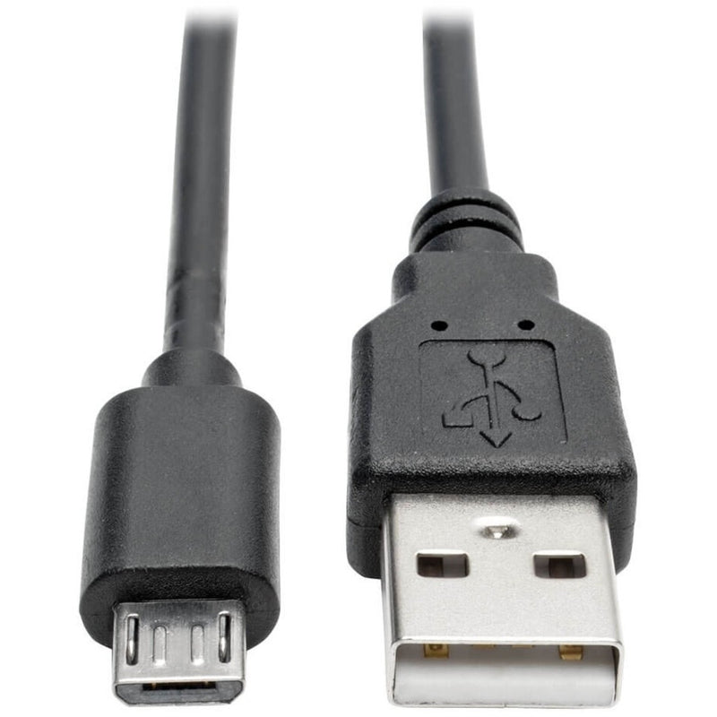 Detailed view of USB connector build quality and strain relief design