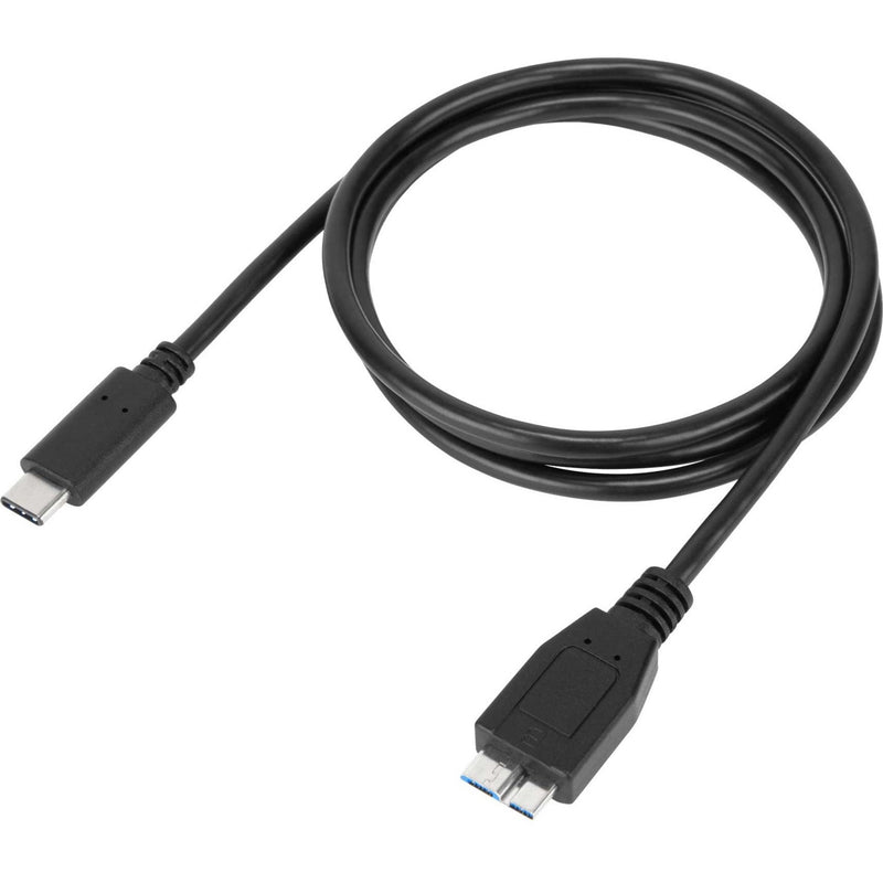 Full-length view of Targus USB-C to Micro-USB cable showing both connectors