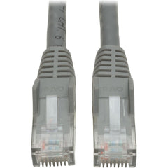 Câble de raccordement Cat6 gris de 35 pieds Tripp Lite N201-035-GY sans accroc moulé taux de transfert de données de 10 Gbit/s