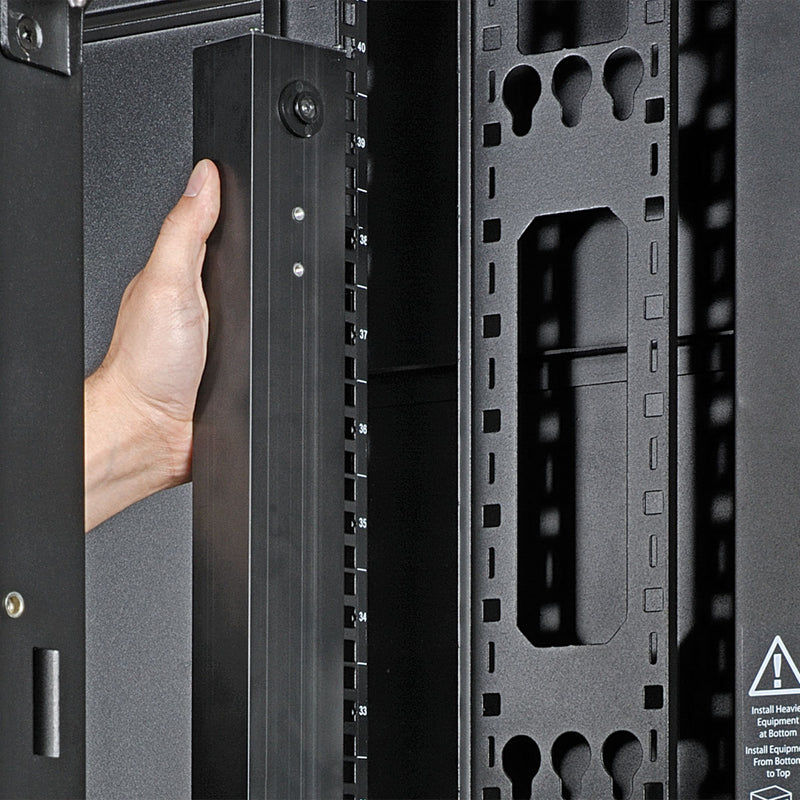 Demonstration of PDU rack mounting installation