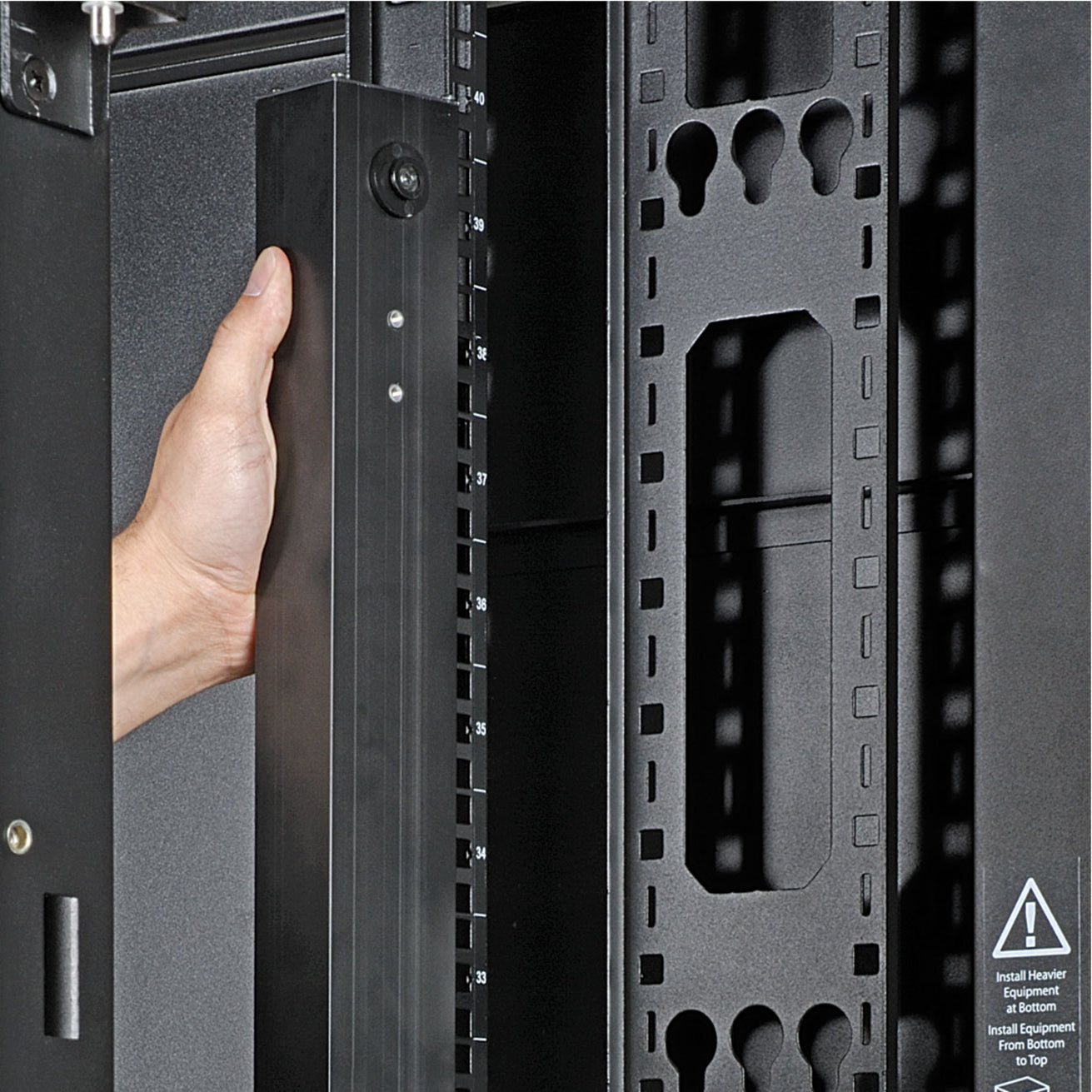 Demonstration of PDU rack mounting system and installation-alternate-image5