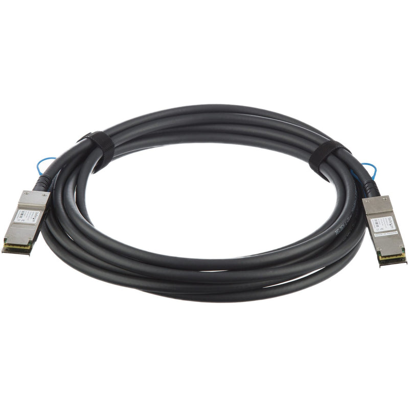 Full length view of 5-meter StarTech.com QSFP+ twinax cable with cable management straps