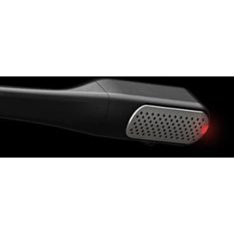 Close-up detail of Jabra Engage 65 microphone technology-alternate-image10