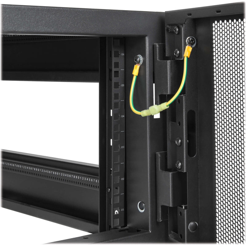 Detailed view of grounding wire system