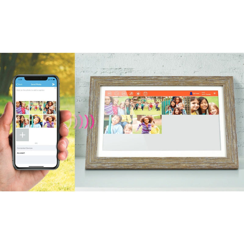 Smartphone wirelessly sending photos to digital photo frame