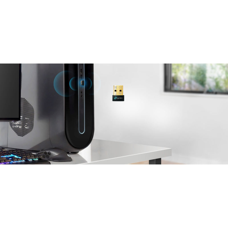 TP-Link UB500 installed in desktop computer USB port