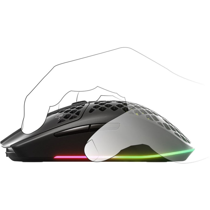 Ergonomic grip demonstration of Aerox 3 Wireless mouse