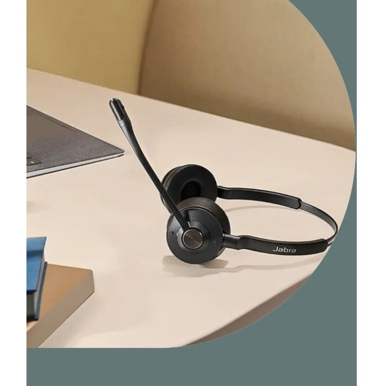 Close-up of Jabra Engage 55 headset showing design details-alternate-image14