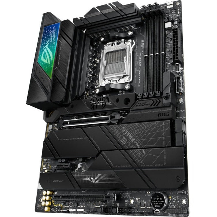 Asus ROG ROGSTRIXX670E-FGAMINGWIFI Strix X670E-F GAMING WIFI Gaming Skrivebord Motherboard AMD X670 Chipset Ryzen 5/7/9 Processor Support