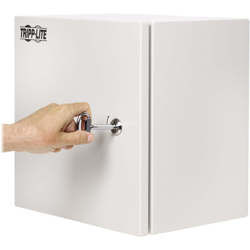 Demonstration of Tripp Lite enclosure's key lock operation